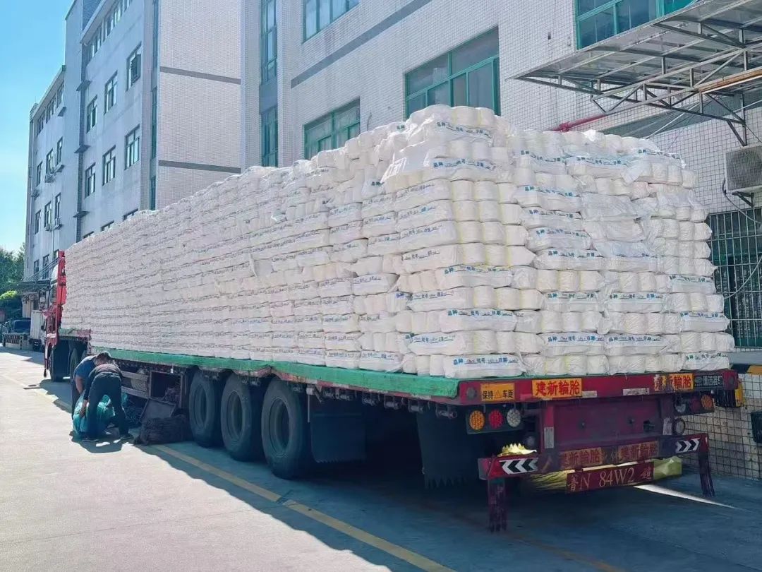 中國鐵物全力保障新疆棉紗運輸